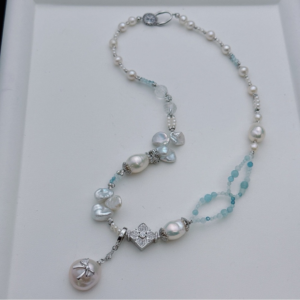 X686 Handmade Freshwater Baroque Pearl Aqua Marine Necklace